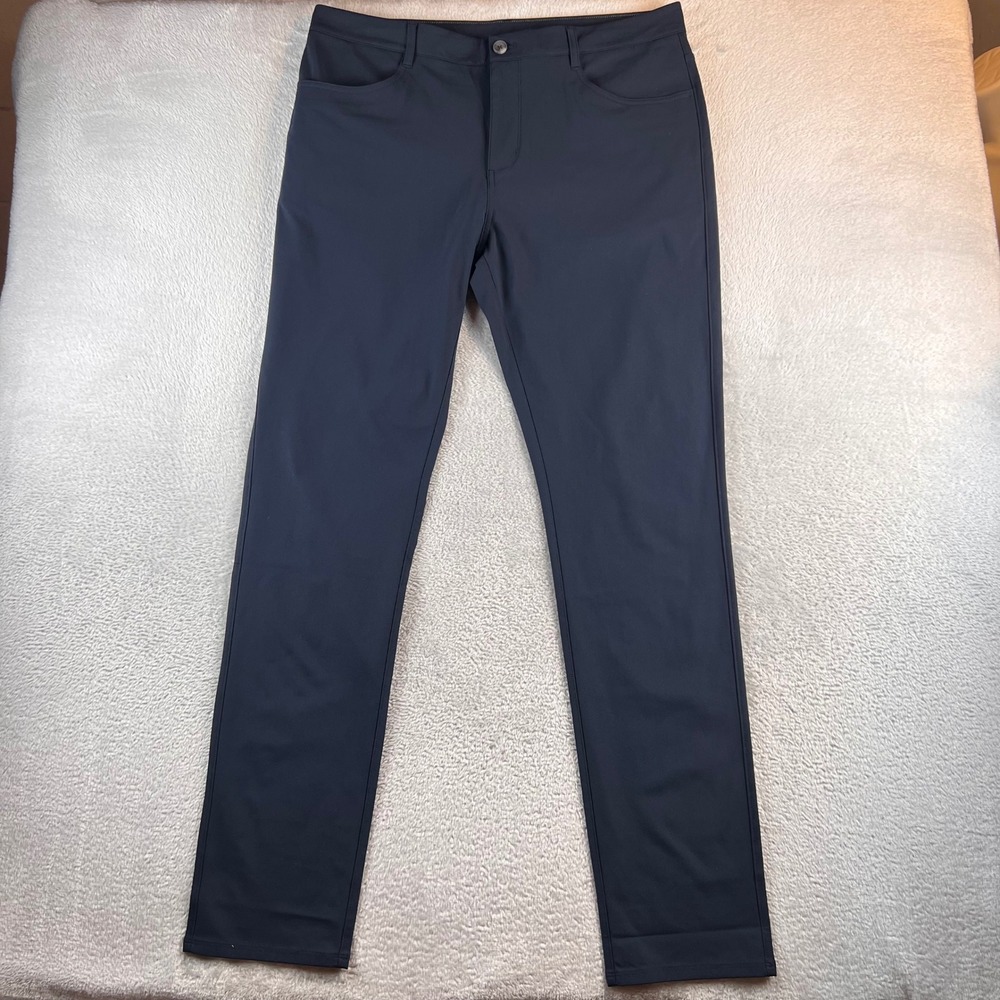 Vuori Meta Pant Mens 36x34 Dark Navy Blue 5-Pocket Technical Trousers READ